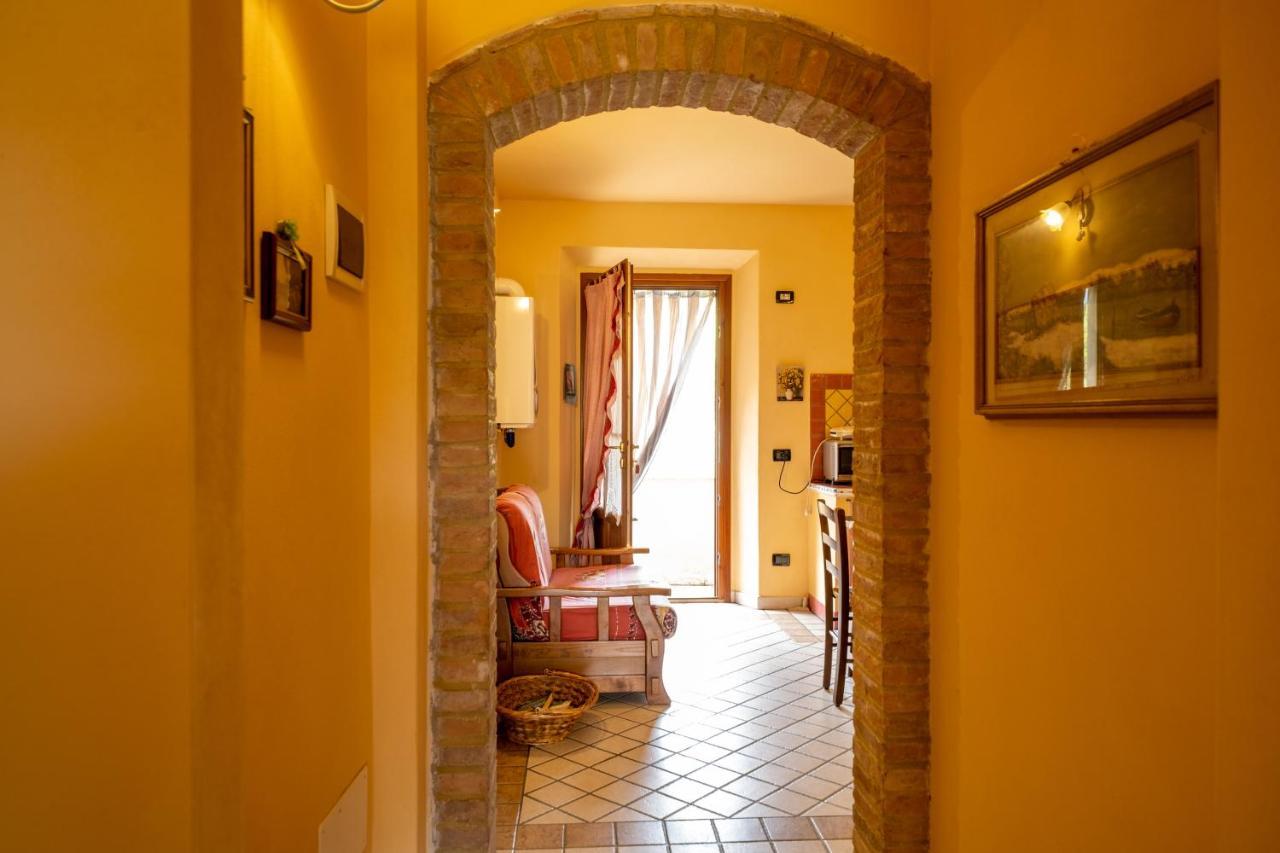 Agriturismo Due Ponti Chianni Exterior foto
