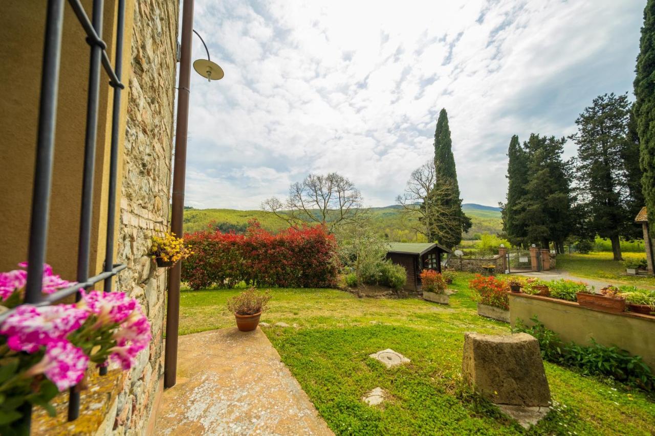 Agriturismo Due Ponti Chianni Exterior foto
