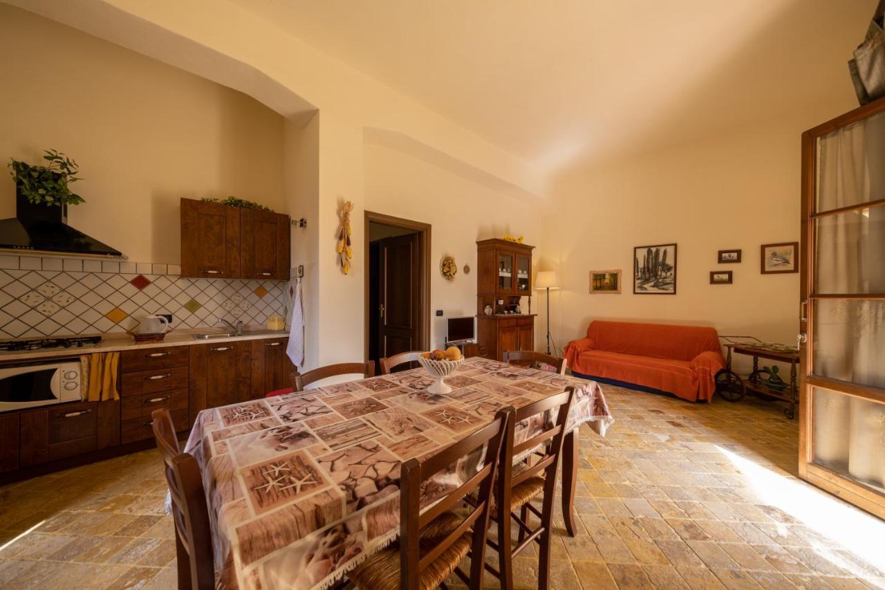 Agriturismo Due Ponti Chianni Exterior foto