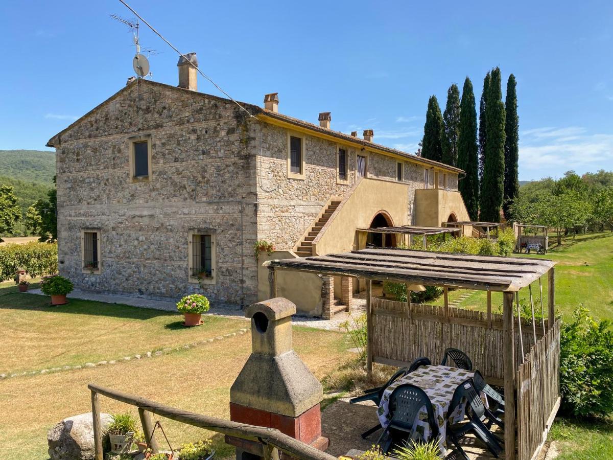 Agriturismo Due Ponti Chianni Exterior foto